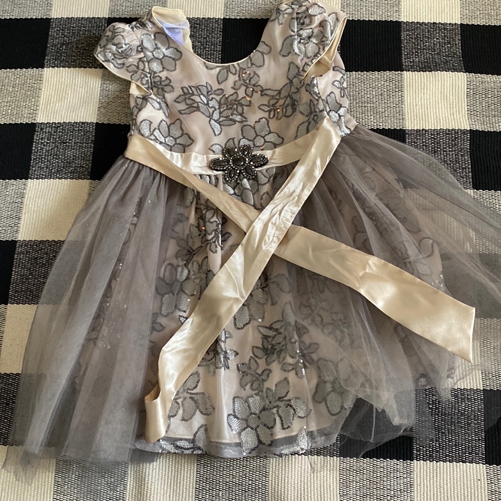 Elegant Cream and Gray Kids Formal Dress